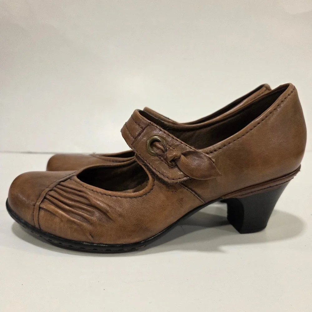 Cobb Hill Mary Jane‎ Heels Womens 8M Tan Leather Ruched Office Career Academia